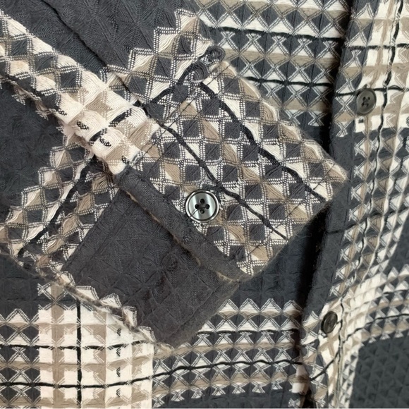 Pac Sun Waffle Weave Button Up Size L/XL GUC - Picture 4 of 7